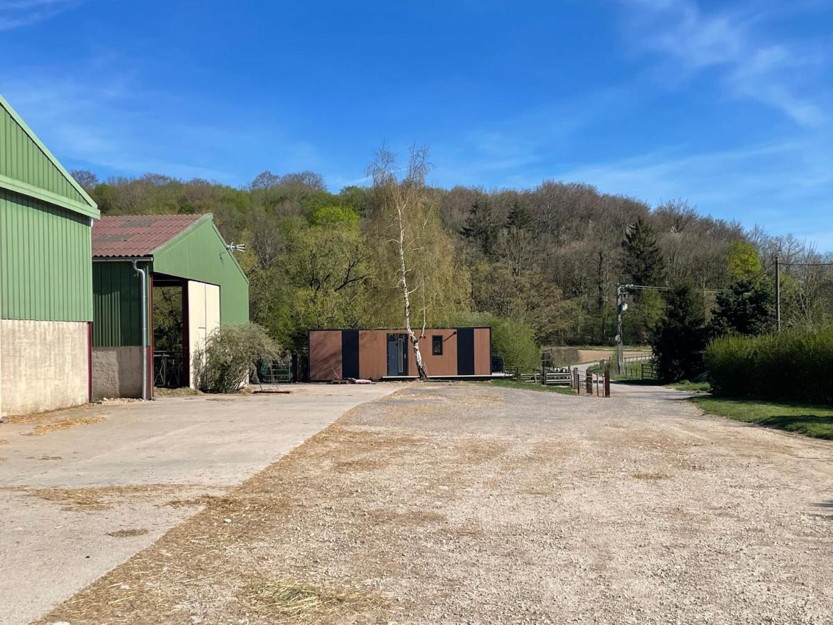 Villa Au Coeur De La Ferme 2 Lacroix-sur-Meuse Exterior foto